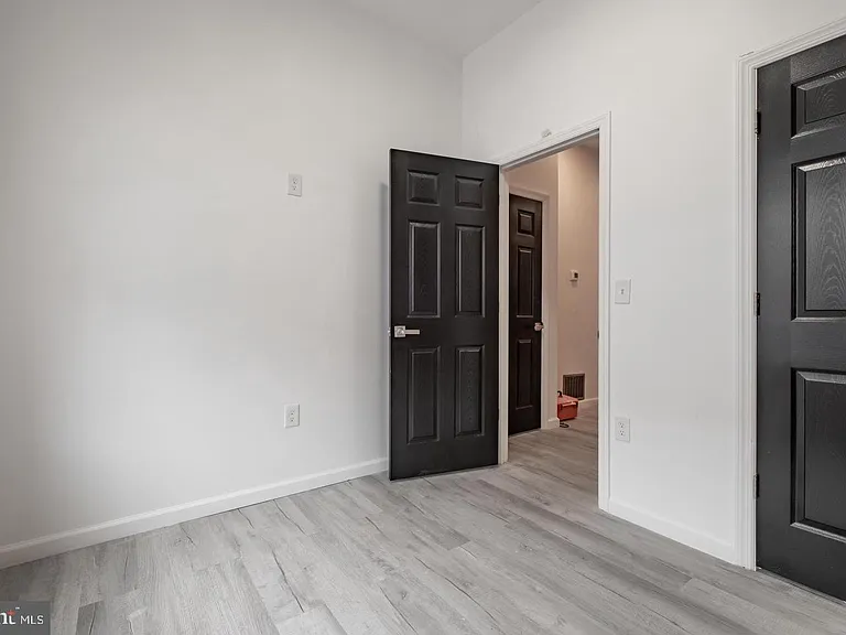 935 W Susquehanna Ave #1 — Photo 8