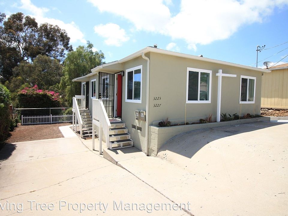1st image of 3227 42nd St