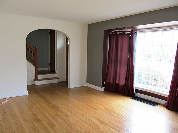 2nd image of 1626 Manchester Ave