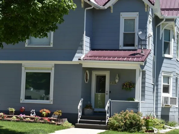 730 Prospect St, Lamont, IA 50650