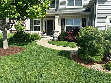 2925 Glendale Ln — exterior photo