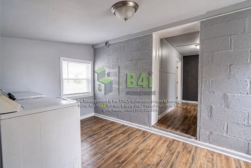 2 bed, 1.0 bath, 900 sqft, $975 — Photo 4