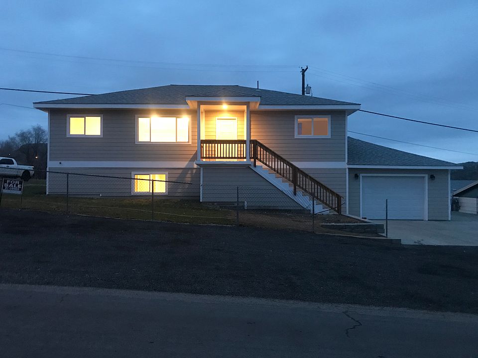 1st image of 15 Stevens Ave