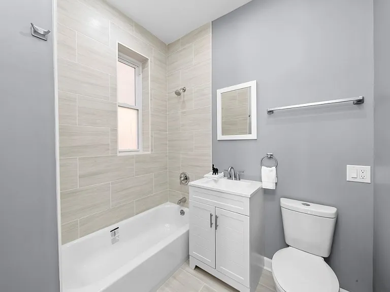 6403 S Justine St #2 — Photo 11