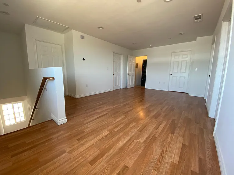 1124 N Flint Ave — Photo 18