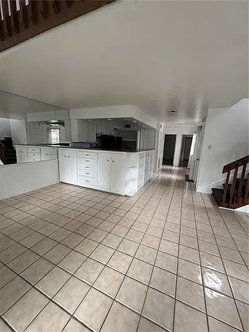 3 bed, 2.0 bath, 1630 sqft, $2,500 — Photo 3