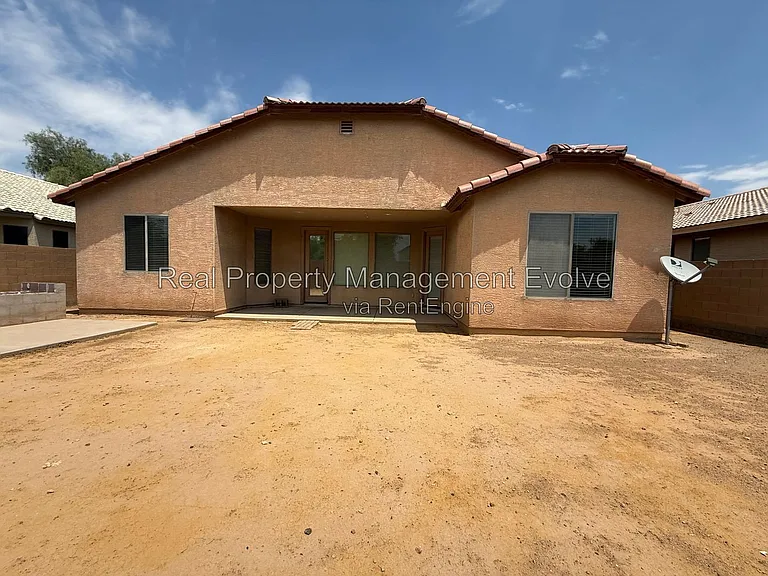 4417 W Saint Kateri Dr — Photo 29