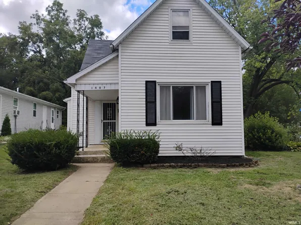 1407 Michigan Ave, Logansport, IN 46947