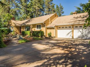 11785 Alta Vista Ave, Grass Valley, CA 95945