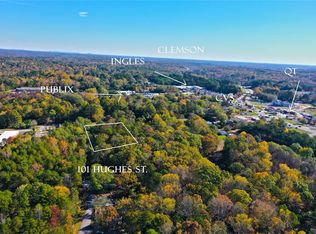 101 Hughes St, Seneca, SC 29672