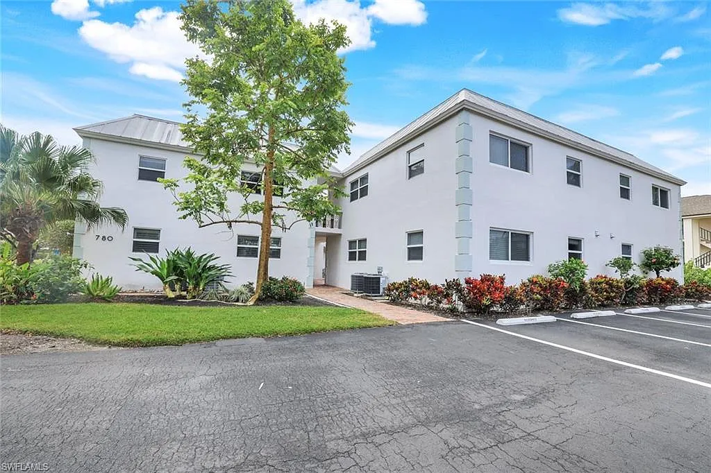 1 bed, 1.0 bath, 566 sqft, $5,000 — Photo 4