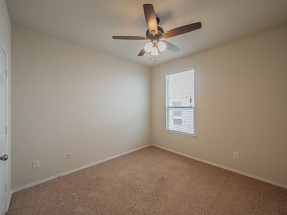 3rd image of 2428 Lohani Ln