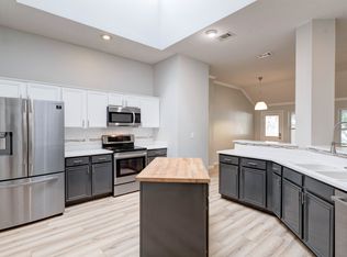 8306 Caledonia Dr, Austin, TX 78717