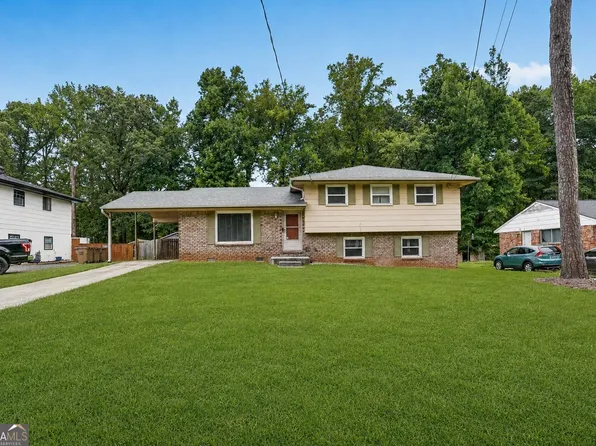 786 S Nottingham Rd, Jonesboro, GA 30236