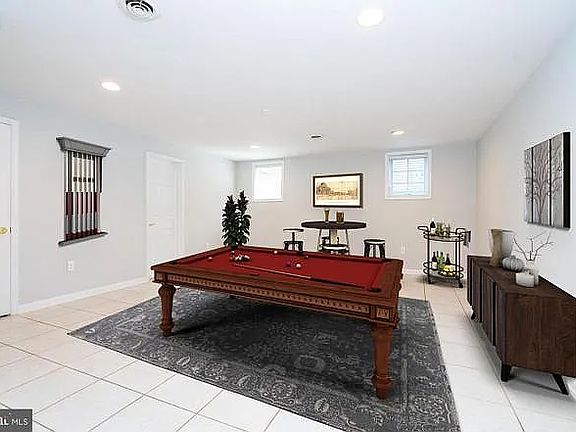 2nd image of 7205 Sipes Ln