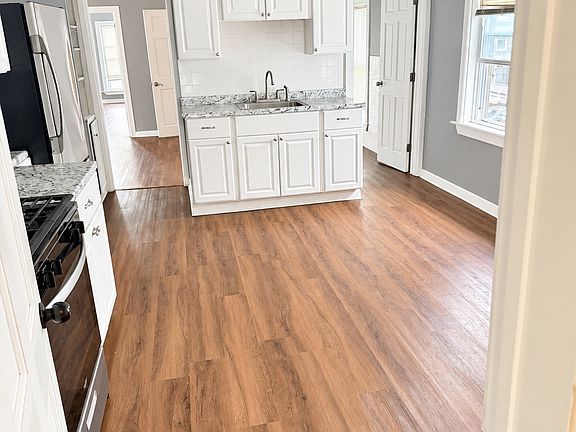 2nd image of 27 5th St #2