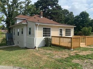 1708 Springfield Ave, Salem, VA 24153