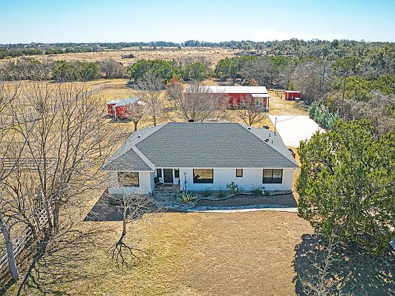 2nd image of 255 Glasscock Rd