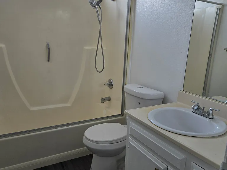 573 San Rogelio St — Photo 12