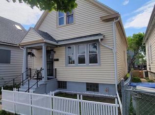 2561 S 13th St, Milwaukee, WI 53215