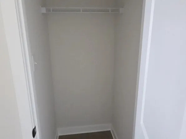 74 Spyglass Hill Dr, Williamstown, NJ 08094