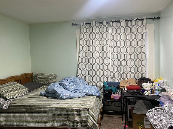 5th image of 451 Minnesota Ave Floor 1
