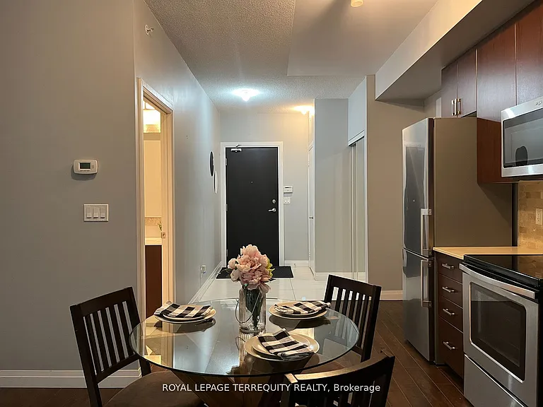 22 E Haven Dr #1011 — Photo 4