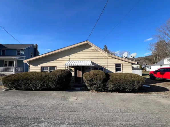 5379 Main St, Millerton, PA 16936