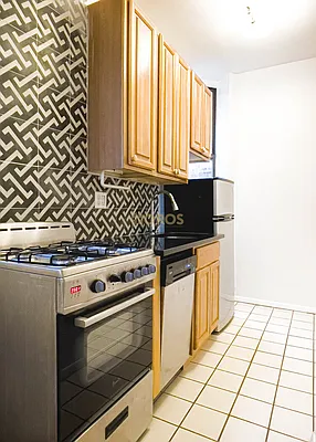 Rented by City Connections Realty | media 14