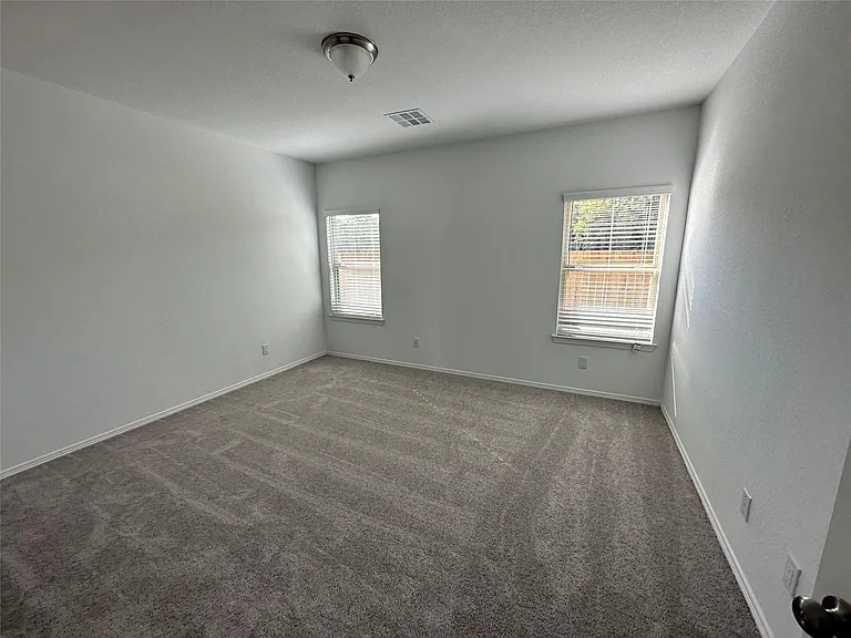 16662 Moss Ln — Photo 8