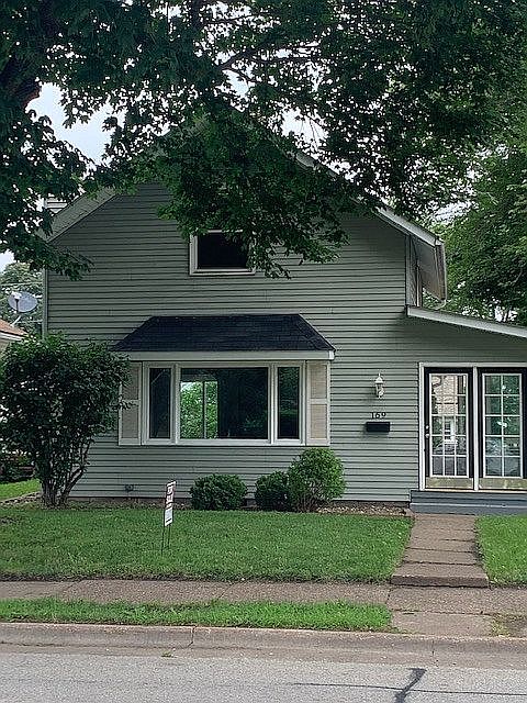 1st image of 169 16th Ave