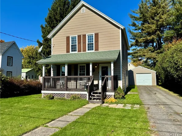 8 Evergreen St, Cortland, NY 13045