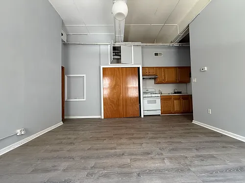 1011 Cherry St #2F Photo 1 1011 Cherry St #2F Photo 1