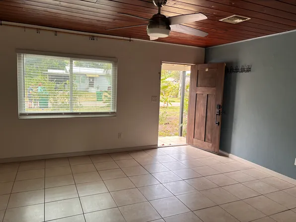 123 Bluff Ter, Melbourne, FL 32901