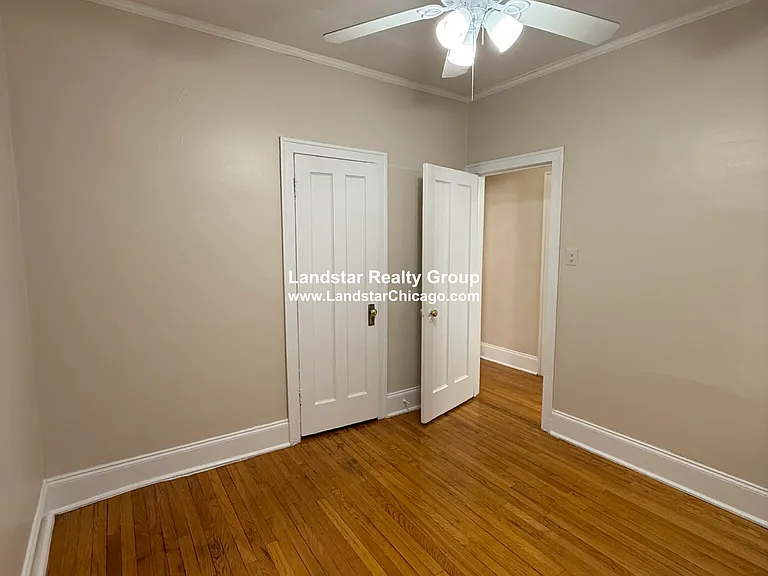 4931 N Whipple St #1M — Photo 8