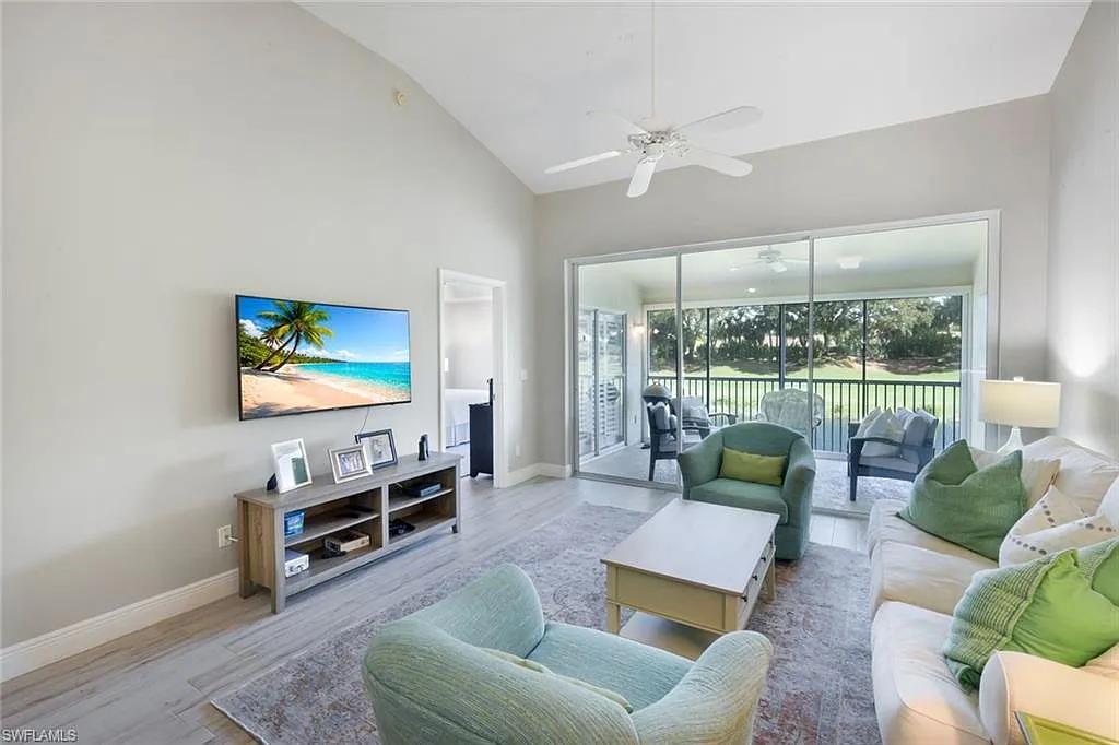 2 bed, 2.0 bath, 1433 sqft, $6,500 — Photo 2
