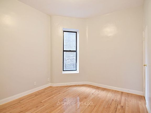 2nd image of 2108 Amsterdam Ave #4NN