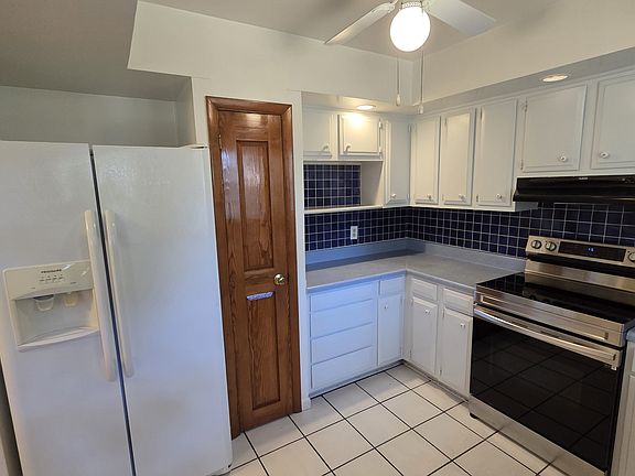 5th image of 816 Benjamin Pl