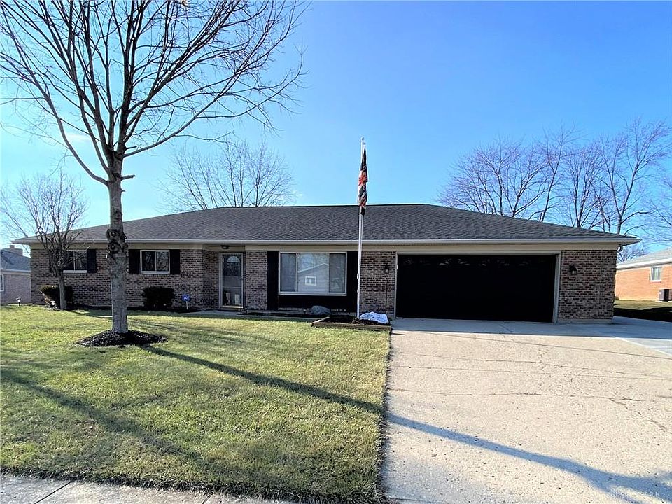 1st image of 7549 Roselake Dr