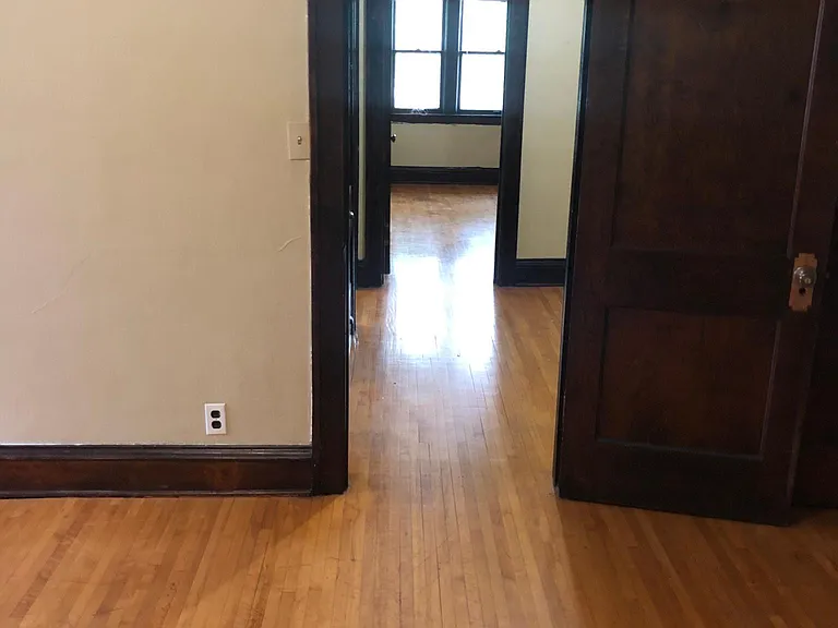 517 Asbury St #9 — Photo 7