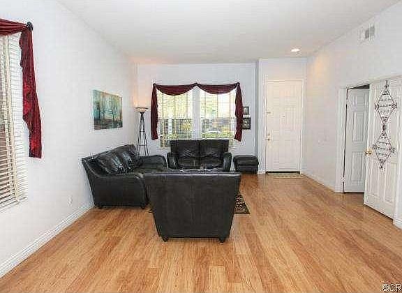 3rd image of 41024 Burgess Ct