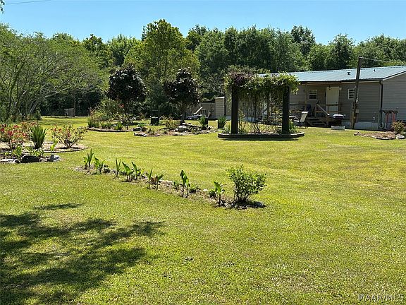 4th image of 300 Edwards Cook Rd