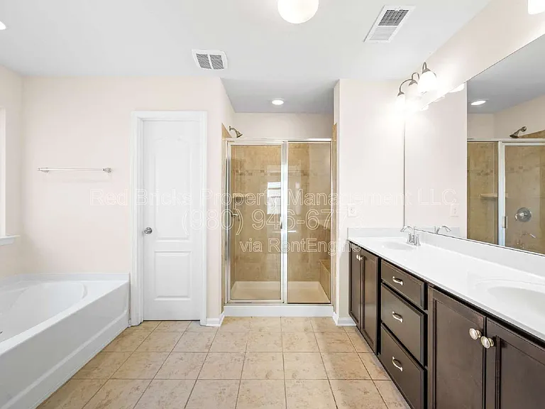 4860 Pepper Dr — Photo 17