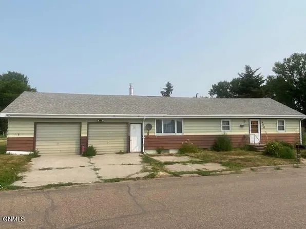 400 Railroad St SW, Beulah, ND 58523