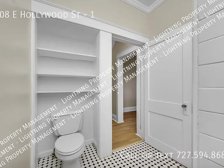 708 E Hollywood St #1 — Photo 5