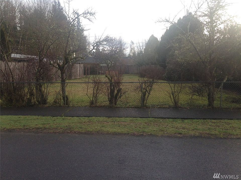 1st image of 2910 Quince St SE