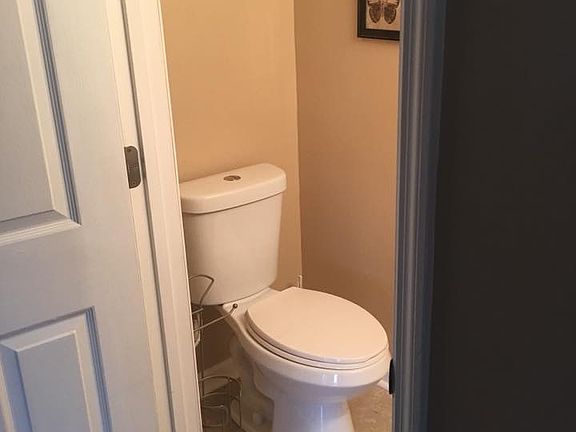 3rd image of 2904 Affirmed Ct APT A