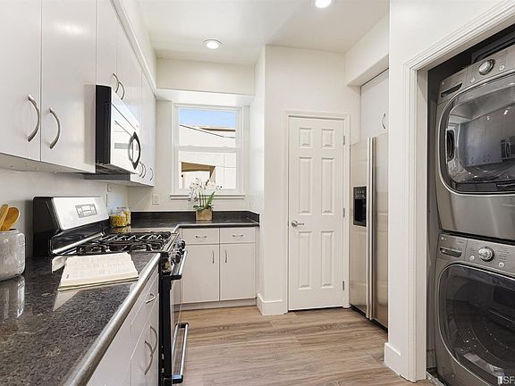 5th image of 851 Van Ness Ave Unit 408