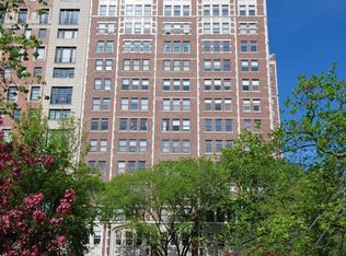 2440 N Lakeview Ave #11E, Chicago, IL 60614