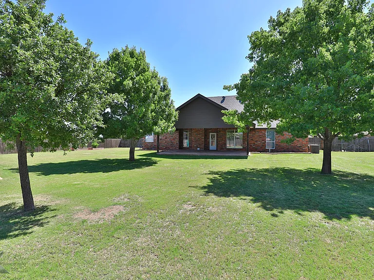 342 Pilgrim Rd — Photo 40